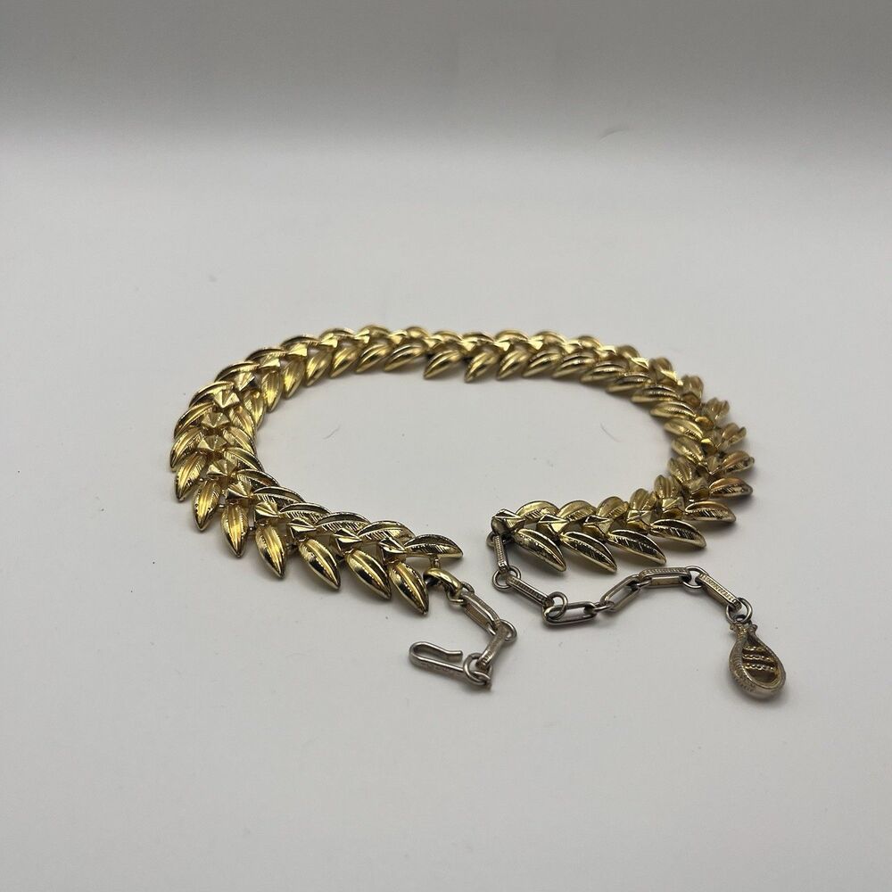 Vintage Coro Gold Tone Leaf Link Choker Necklace | 16" Signed - Picture 9 of 9